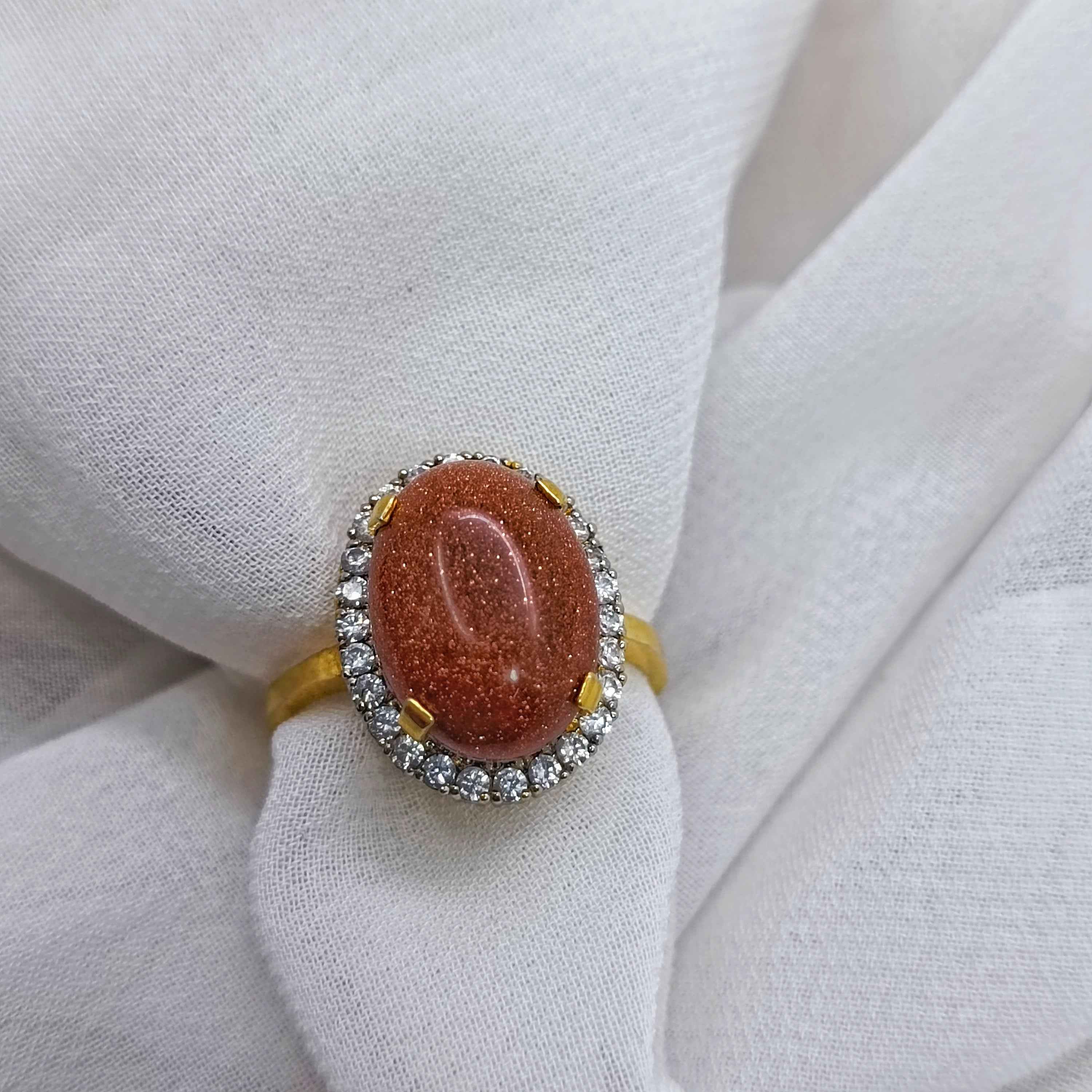Beautiful sangstar stone ring