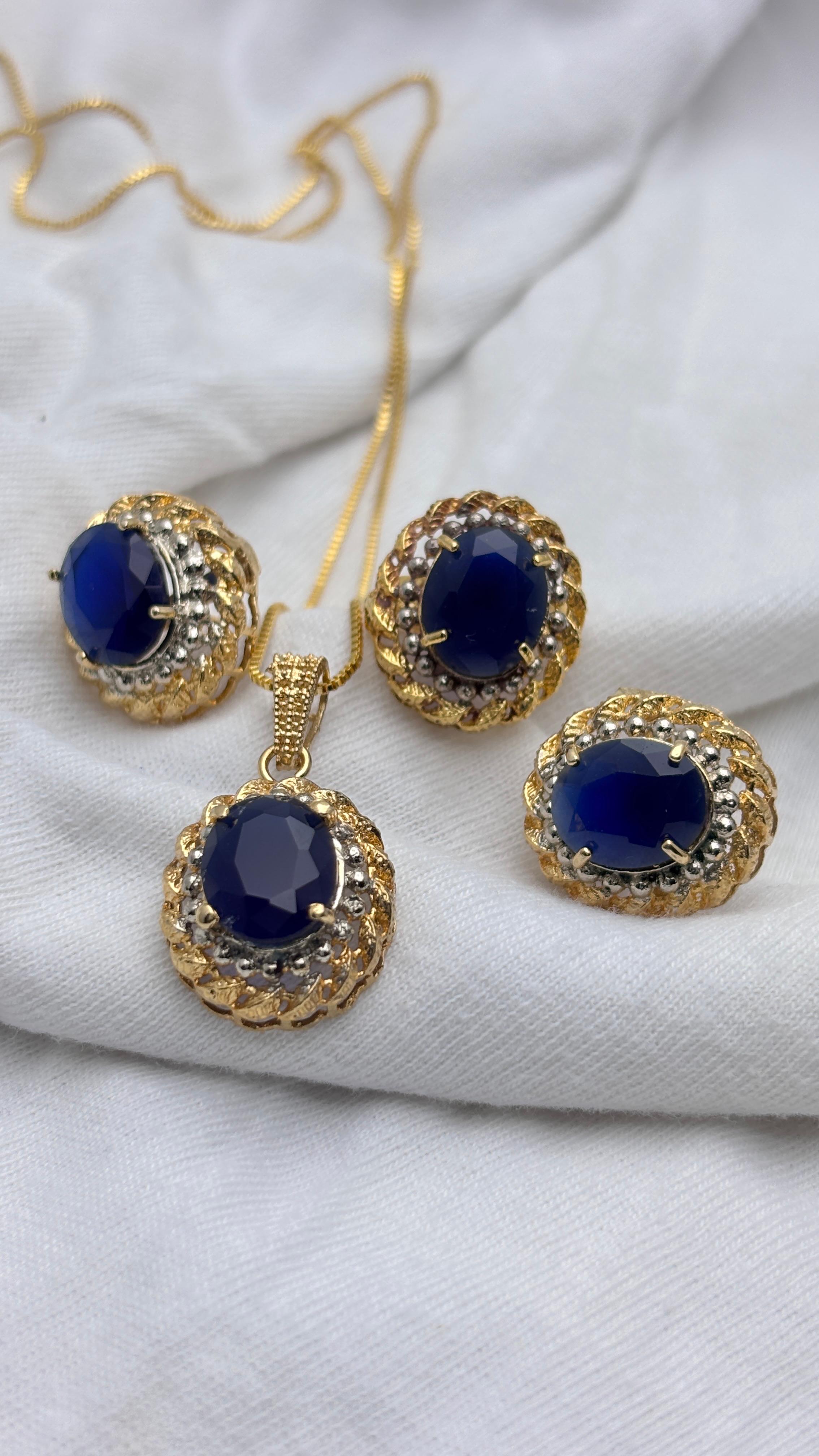 Locket Sets - Golden Dreams