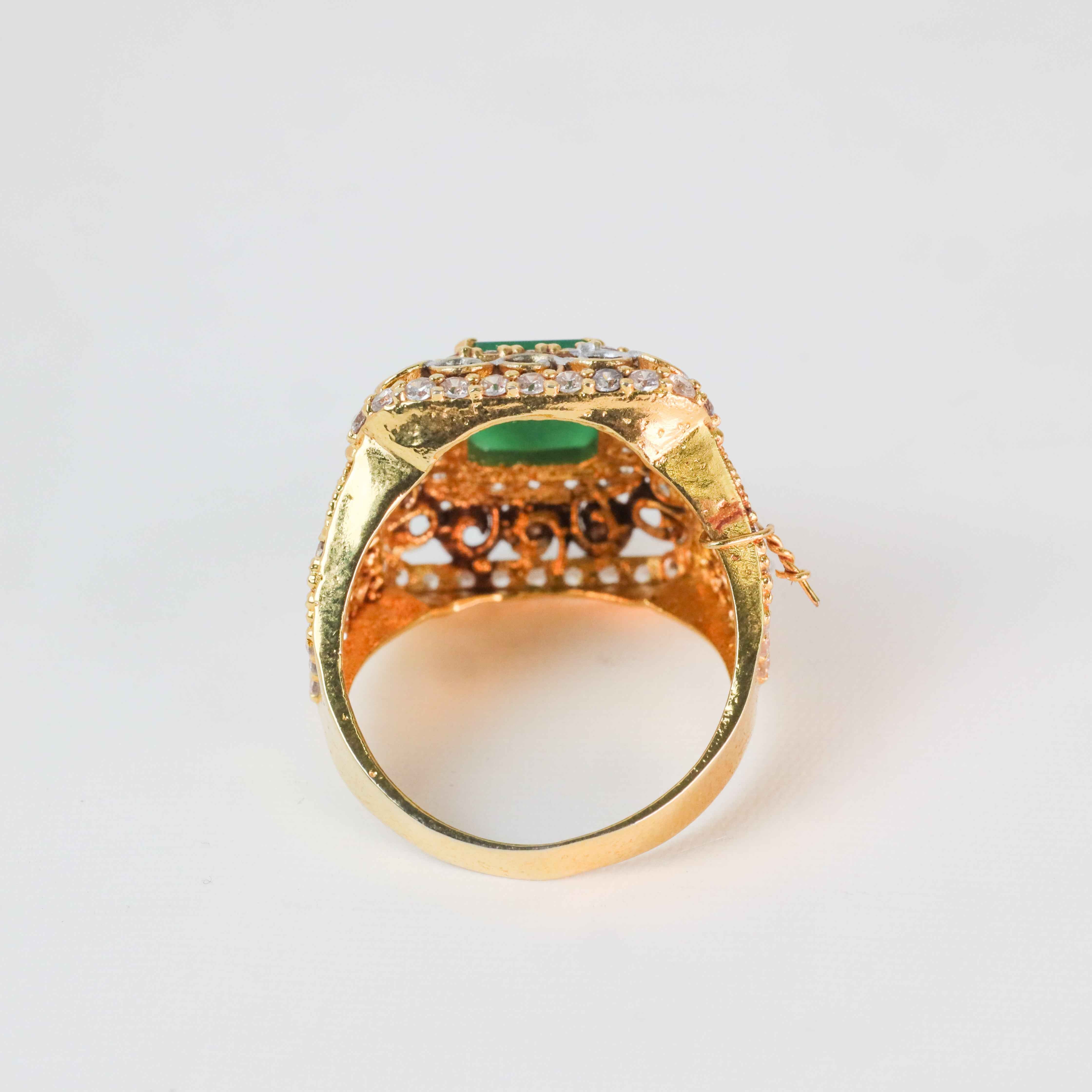 Gold Plated Regal Emerald Green Stone Ring 141
