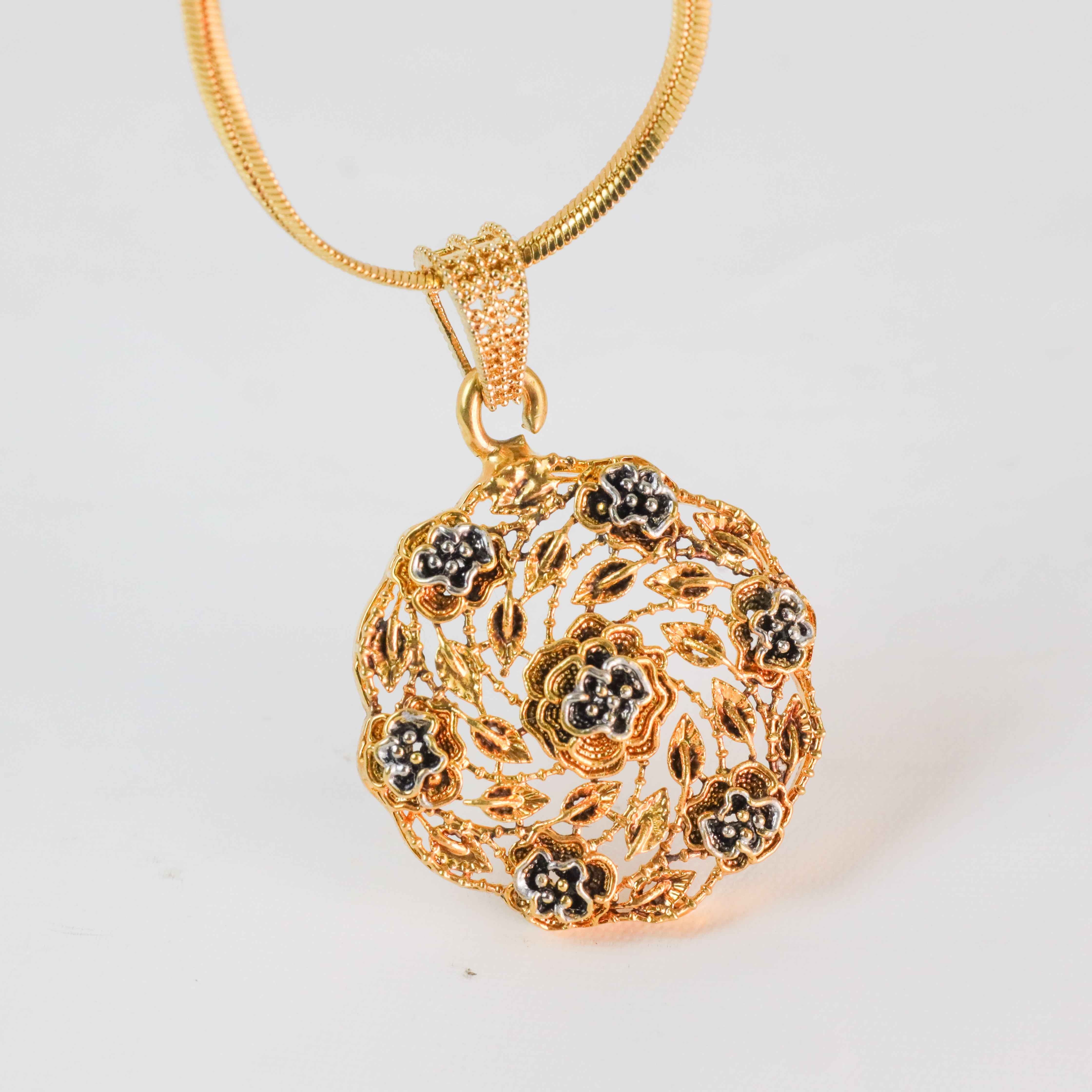 Gold Plated Handmade Floral Pendant Set