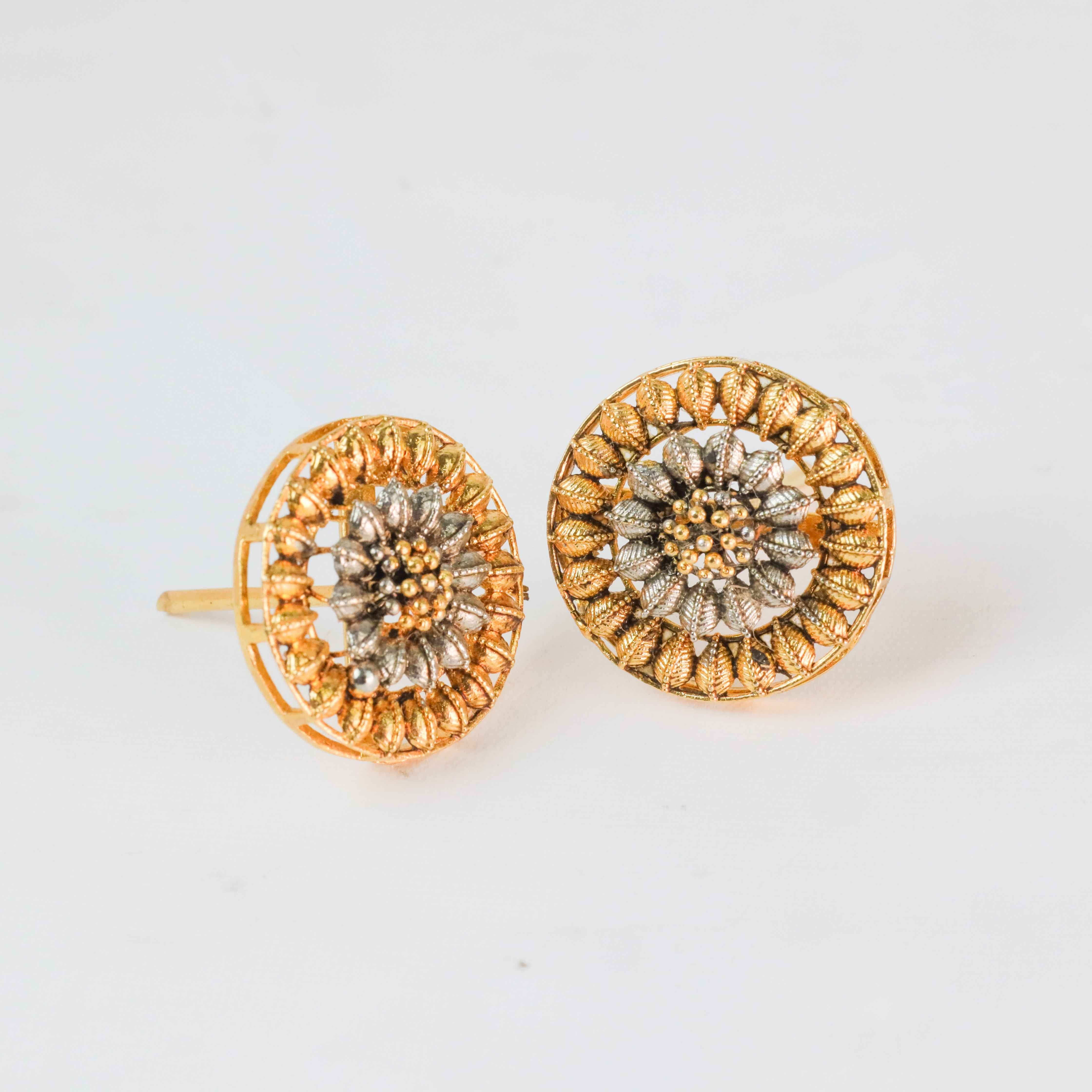 Elegant Gold & Silver-Toned Noor-e-Bahar Necklace Set