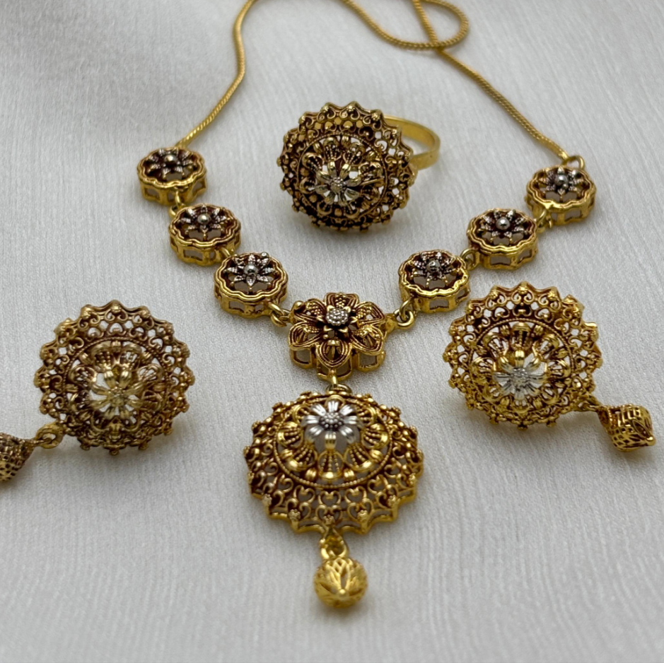 Traditional Gold-Toned Mala Jewelry Set – Necklace, Earrings, Ring