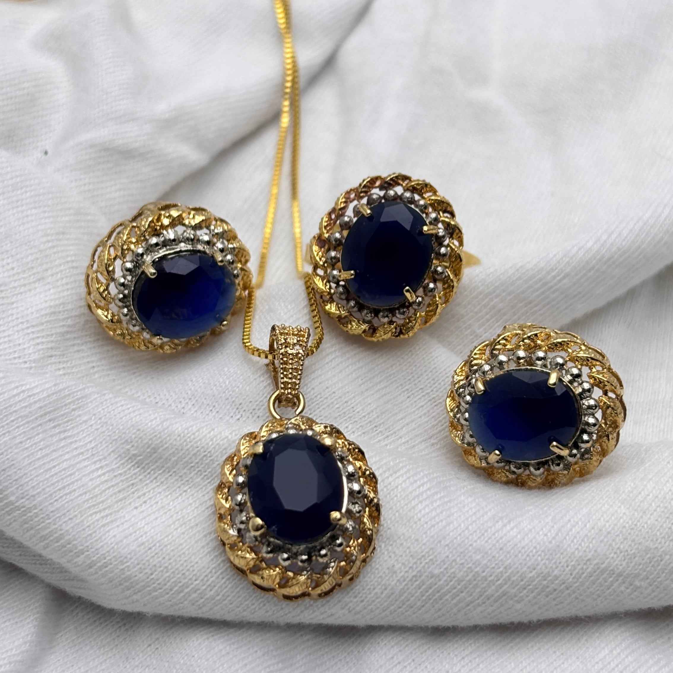 Royal Blue Pendant Necklace Set