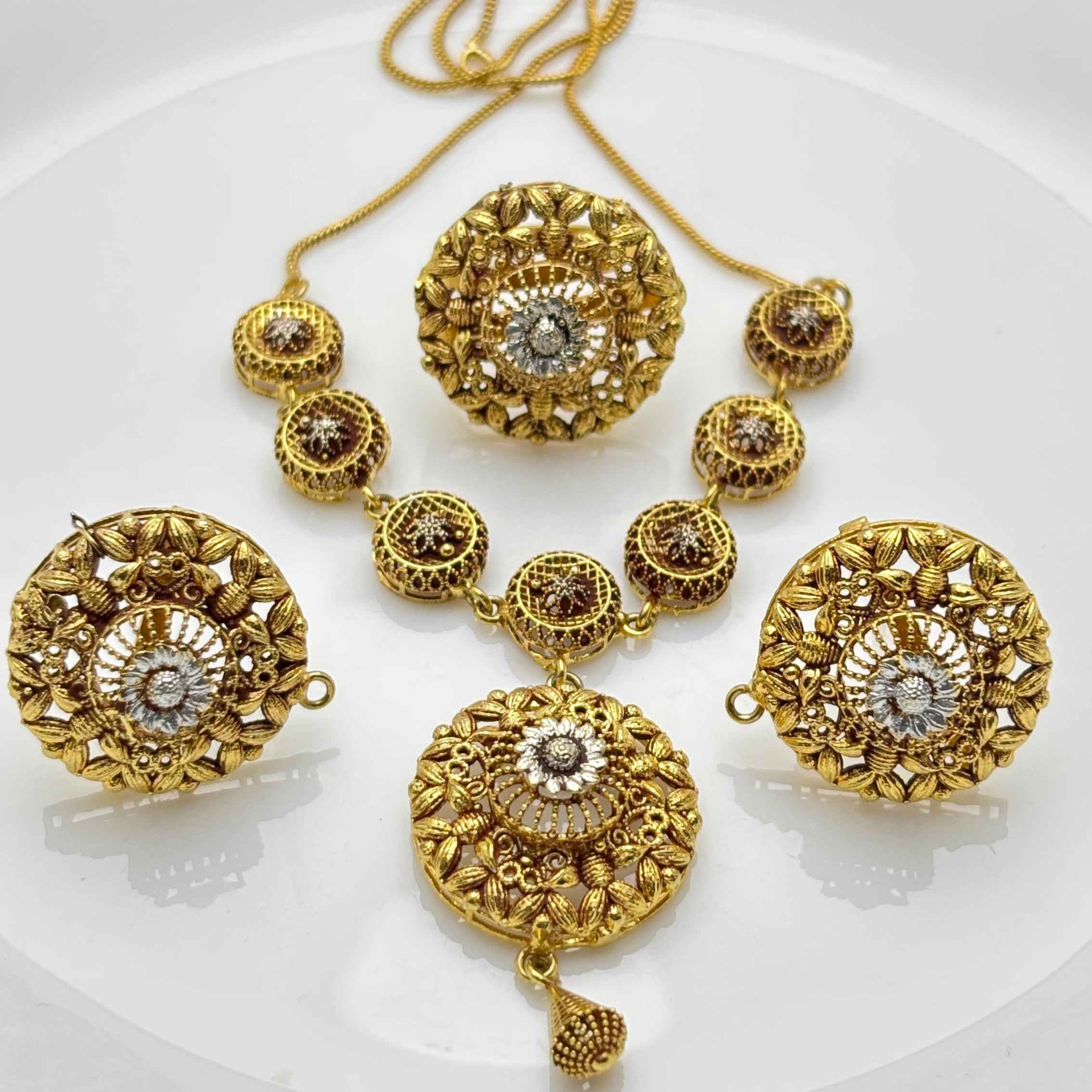 Floral Elegance Mala Set