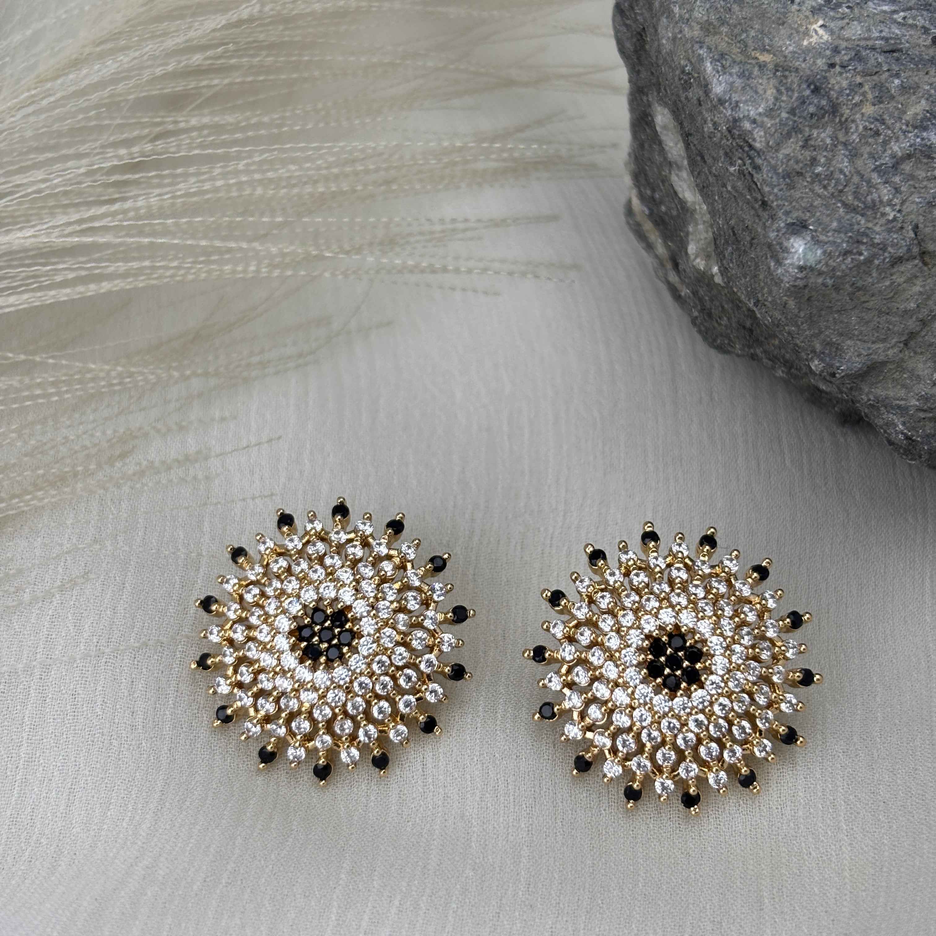 Sunflower White Black CZ Stones Earring