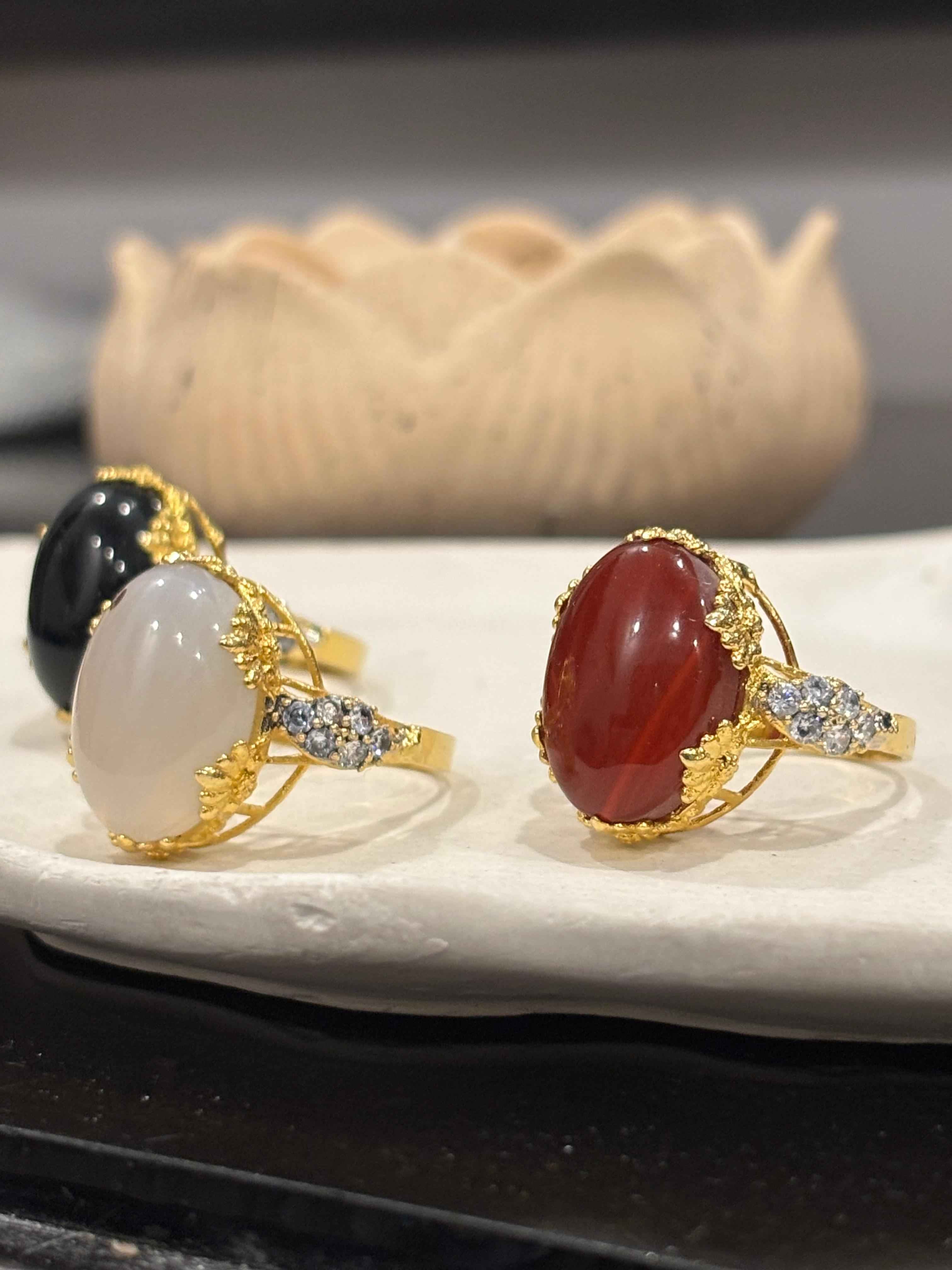 Royal Aqeeq Gold Plated Ring