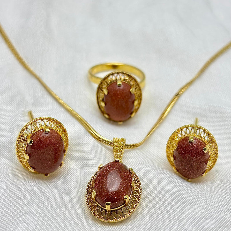 Gold plated sangstar stone locket set - 1323